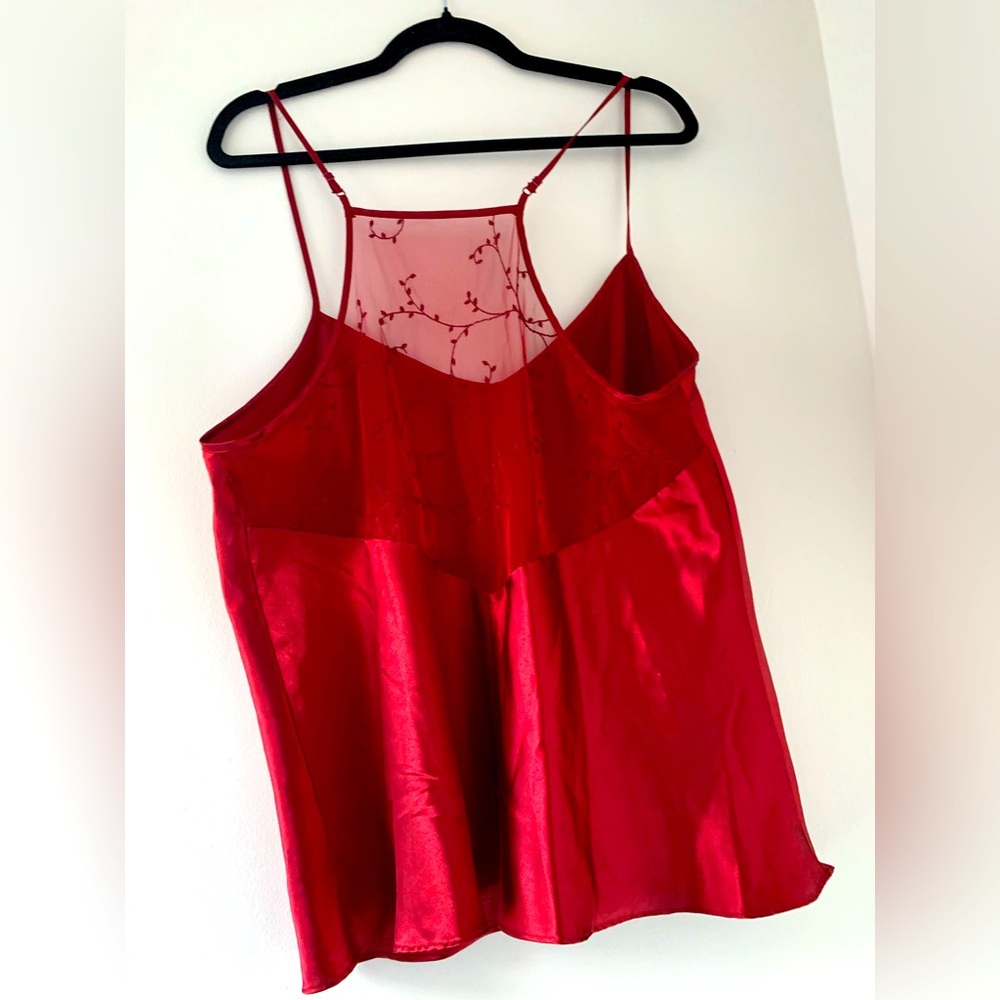 💖 Sexy Red Embroidered Halter Camisole